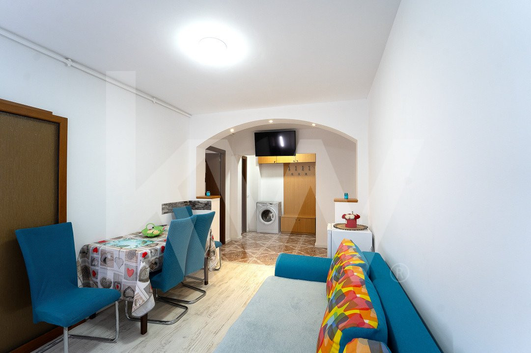 Apartament de Vanzare  2 camere- Str.Semaforului