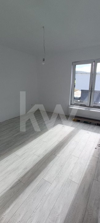 Casa tip duplex de vanzare zona Tropini-Rasinari
