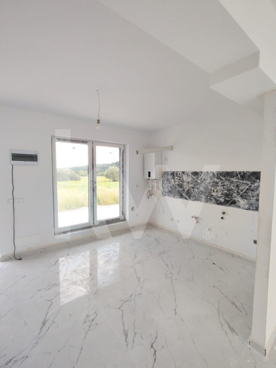 Casa tip duplex de vanzare zona Tropini-Rasinari