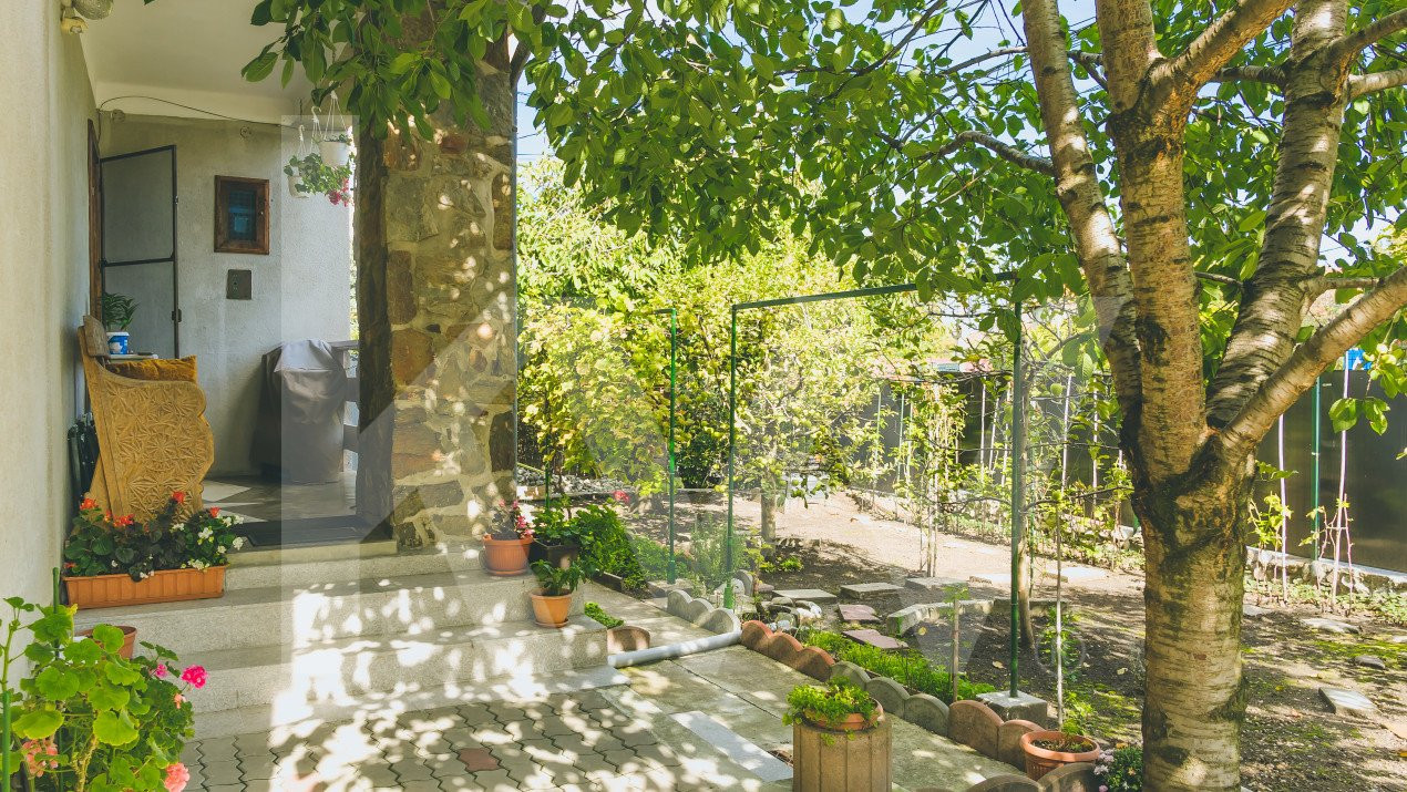 Casă single de vânzare în zona Școala Militară - Ștrand - teren 575 mp