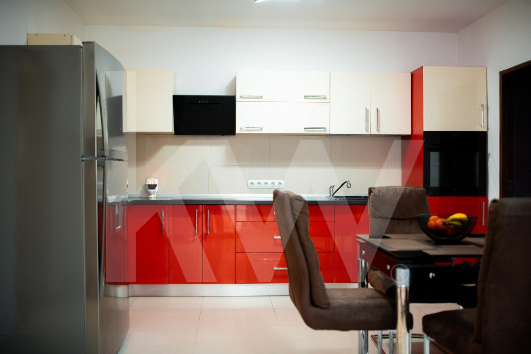 2 Apartamente la casa - 5 camere - Investiție sau Locuință-Ultracentral-Sibiu