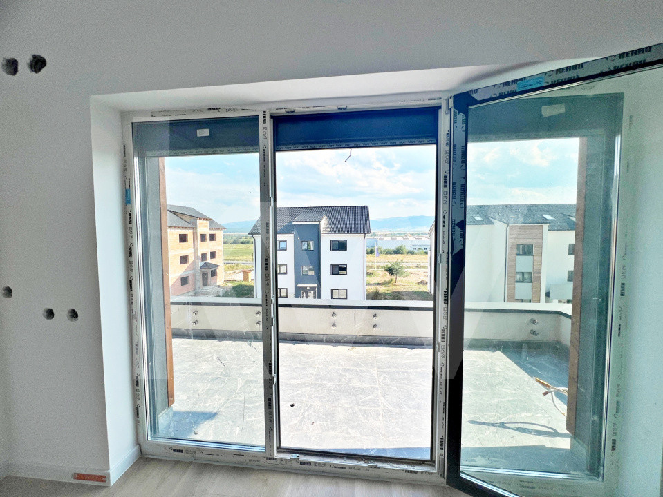 Apart. cu 2 cam. pe două nivele, cu logie. Vilă design modern în Cristian-Sibiu 