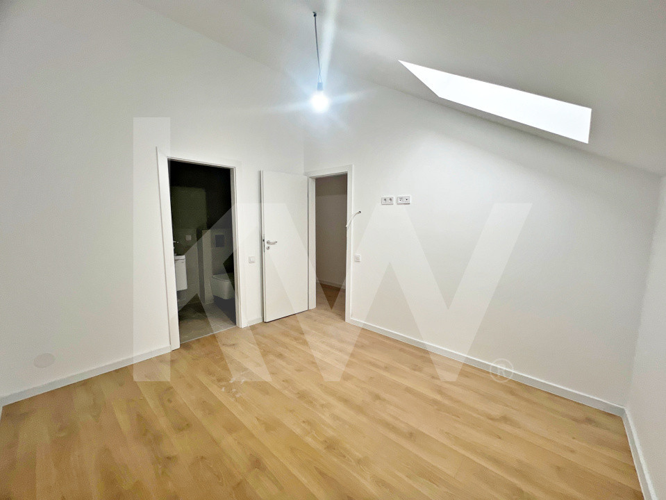 Apart. cu 2 cam. pe două nivele, cu logie. Vilă design modern în Cristian-Sibiu 