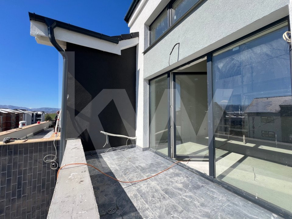 Apartament cu 3 Camere et. 2 - Vila cu design modern în Cristian-Sibiu