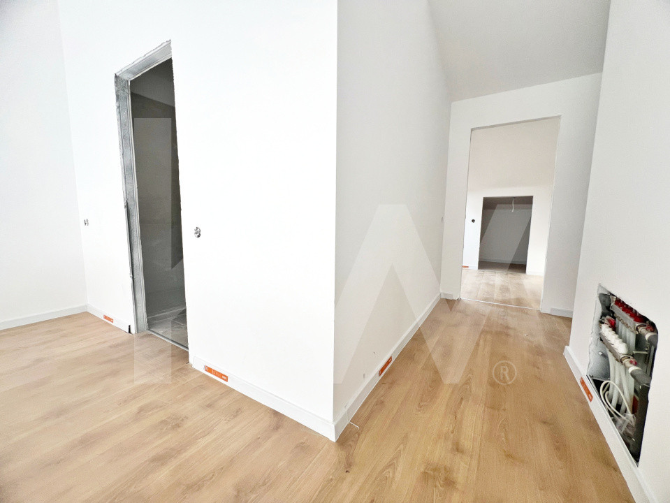 Apartament cu 3 Camere et. 2 - Vila cu design modern în Cristian-Sibiu