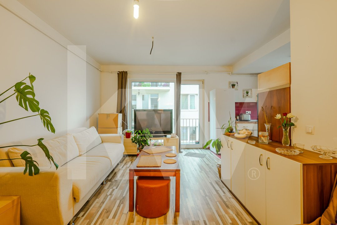 Apartament mic, dar gata să fie mare în viața ta! 