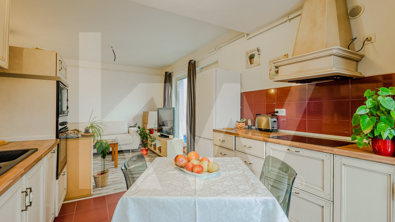 Apartament mic, dar gata să fie mare în viața ta! 