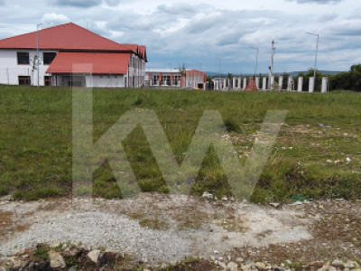 TEREN DE VANZARE INTRAVILAN SURA MICA