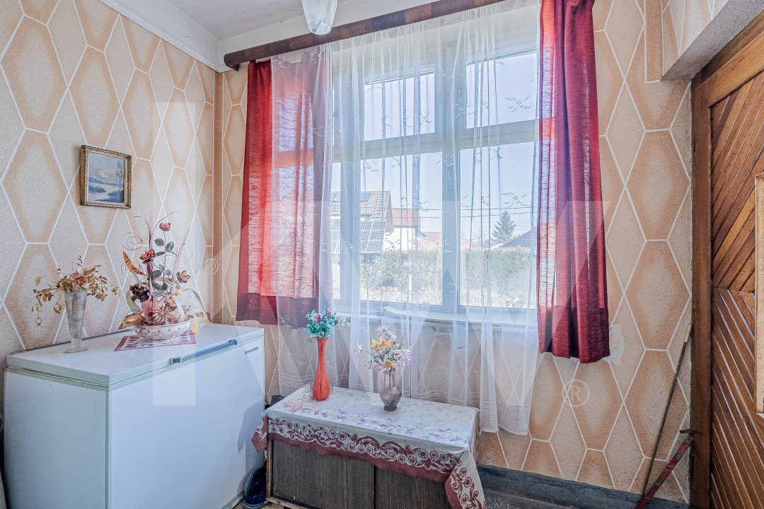 Casă Versatilă în Cisnădie – Ideală pentru Familie, Birou sau Cabinete!