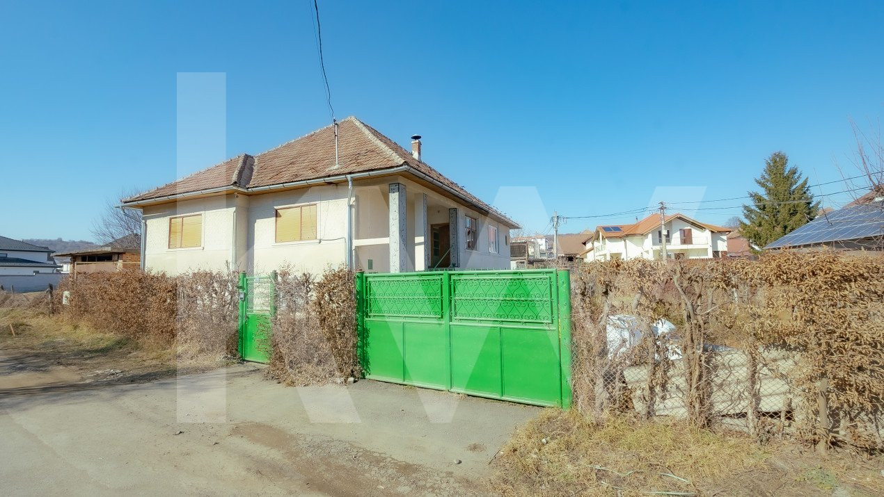 Casă Versatilă în Cisnădie – Ideală pentru Familie, Birou sau Cabinete!