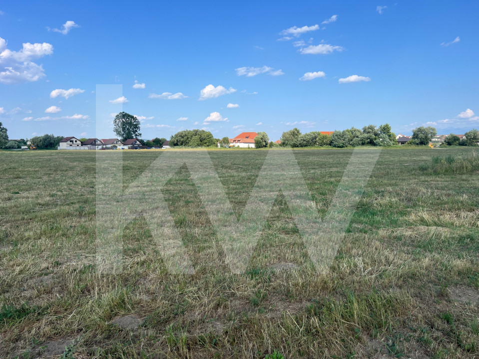 Teren intravilan in Sibiu - 3 parcele 394 mp, 445 mp, 529 mp -Turnișor