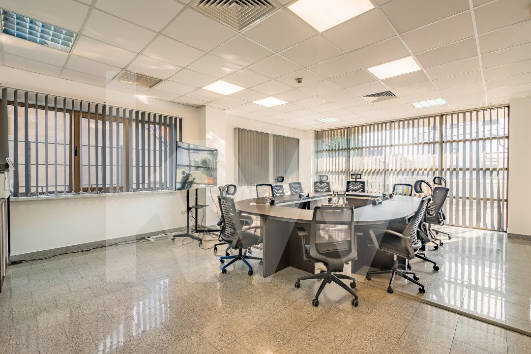 ULTRACENTRAL, Clădire Comerciala Premium, spatii birouri-comercial-penthouse