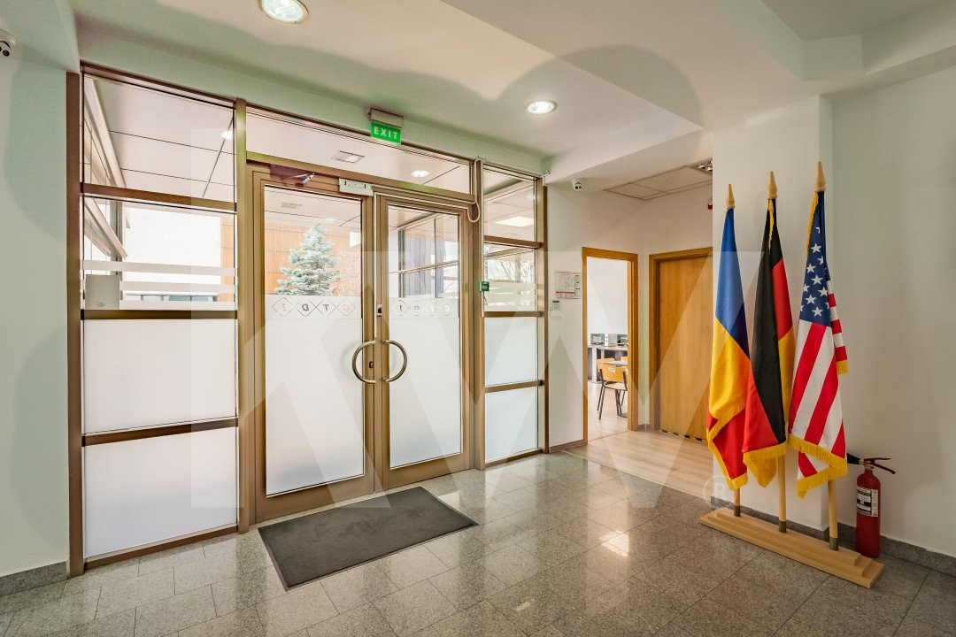 ULTRACENTRAL, Clădire Comerciala Premium, spatii birouri-comercial-penthouse