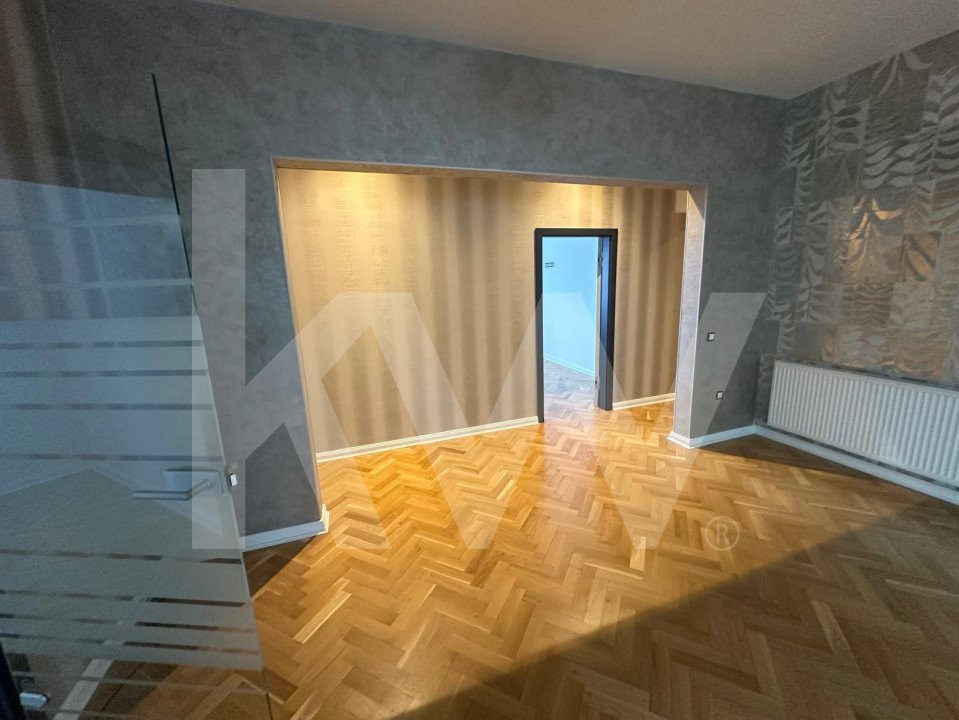 Apartament 140 mp de inchiriat