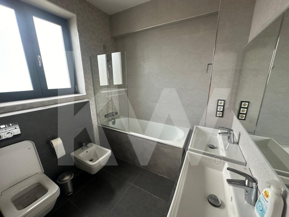Apartament 140 mp de inchiriat