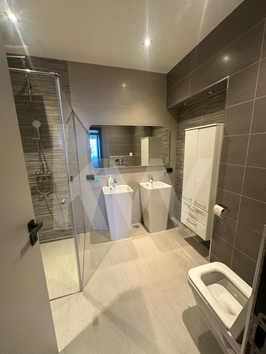 Apartament 140 mp de inchiriat