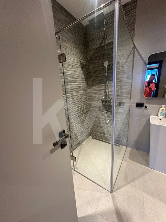 Apartament 140 mp de inchiriat