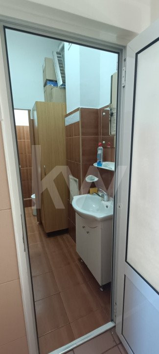 SPATIU COMERCIAL DE INCHIRIAT VALEA AURIE