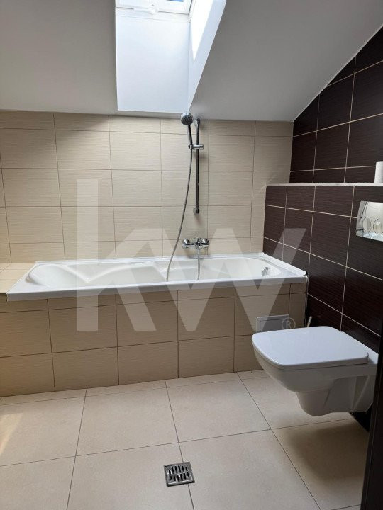 Casă Modernă în Cartierul Bavaria, in Mijlocul Naturii 