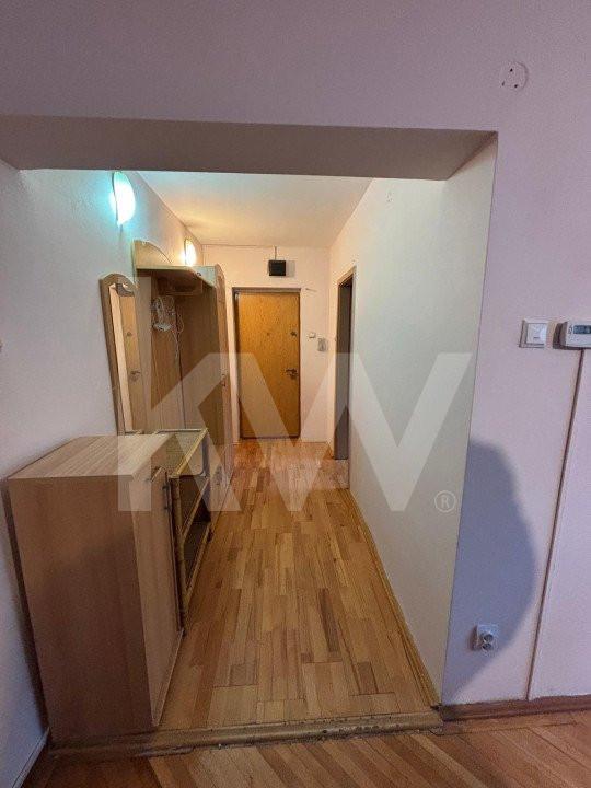 Apartament 3 camere de închiriat  - zona Rahovei