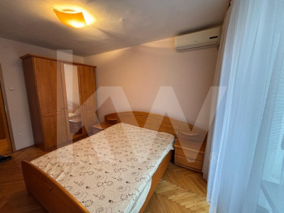 Apartament 3 camere de închiriat  - zona Rahovei