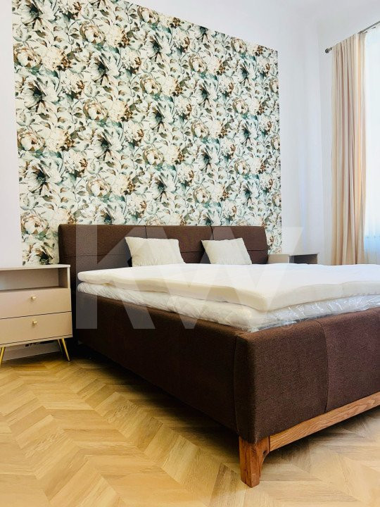 Apartament 3 camere de vânzare - Zona 9 Mai