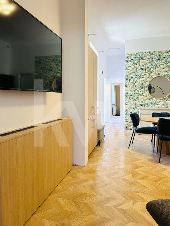 Apartament 3 camere de vânzare - Zona 9 Mai