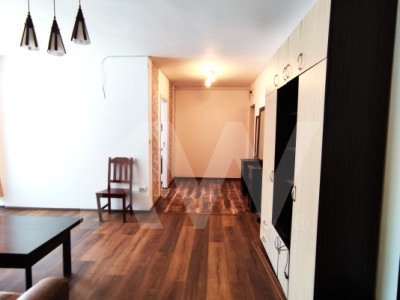 Apartament 2 camere de vânzare – Terezian, Sibiu | Renovat, mobilat, cu balcon