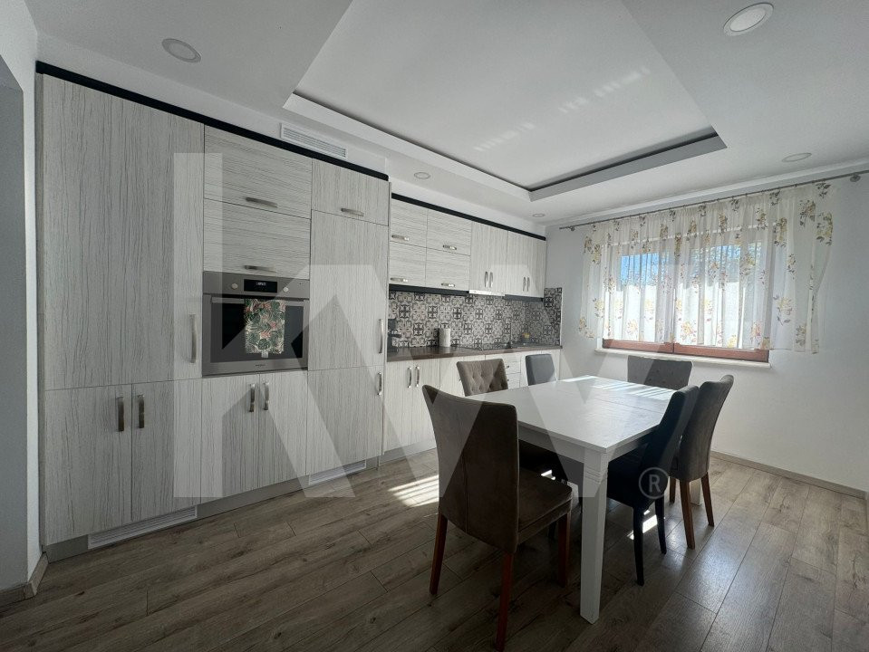 Casa tip duplex - 4 camere - cu grădină si loc de grătar - Selimbar