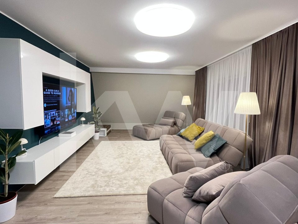 Penthouse smart cu priveliste panoramica spre lac si munti