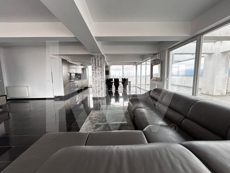 Penthouse 3 camere vedere spectaculoasă Mihai Viteazu, Sibiu