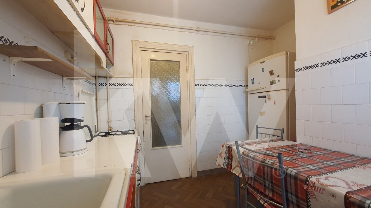 Apartament 3 camere | etaj 5 cu lift | boxa/pivnita subsol str IEZER