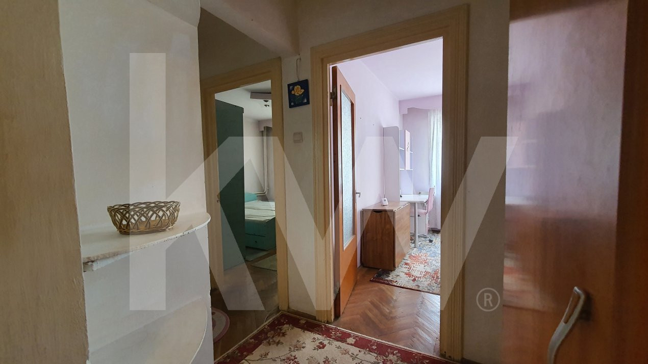 Apartament 3 camere | etaj 5 cu lift | boxa/pivnita subsol str IEZER