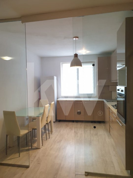 Apartament 3 camere - De închiriat- Piața Rahovei