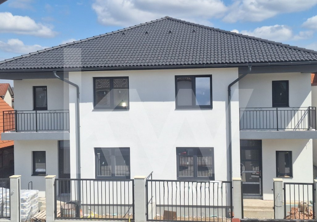 Duplex cu 4 camere, 180 mp teren liber - zona Brana, Şelimbăr