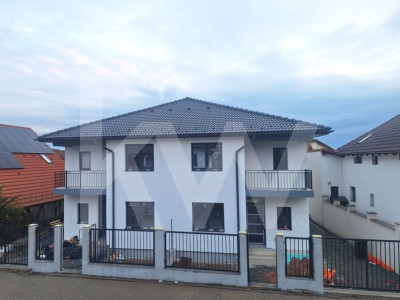 Duplex cu 4 camere, 180 mp teren liber - zona Brana, Şelimbăr