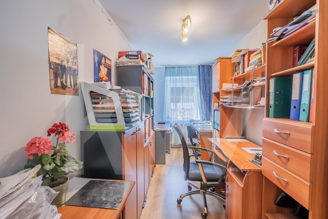 Casă deosebită în Avrig – Central, cu livadă, grădină și vedere spre munți