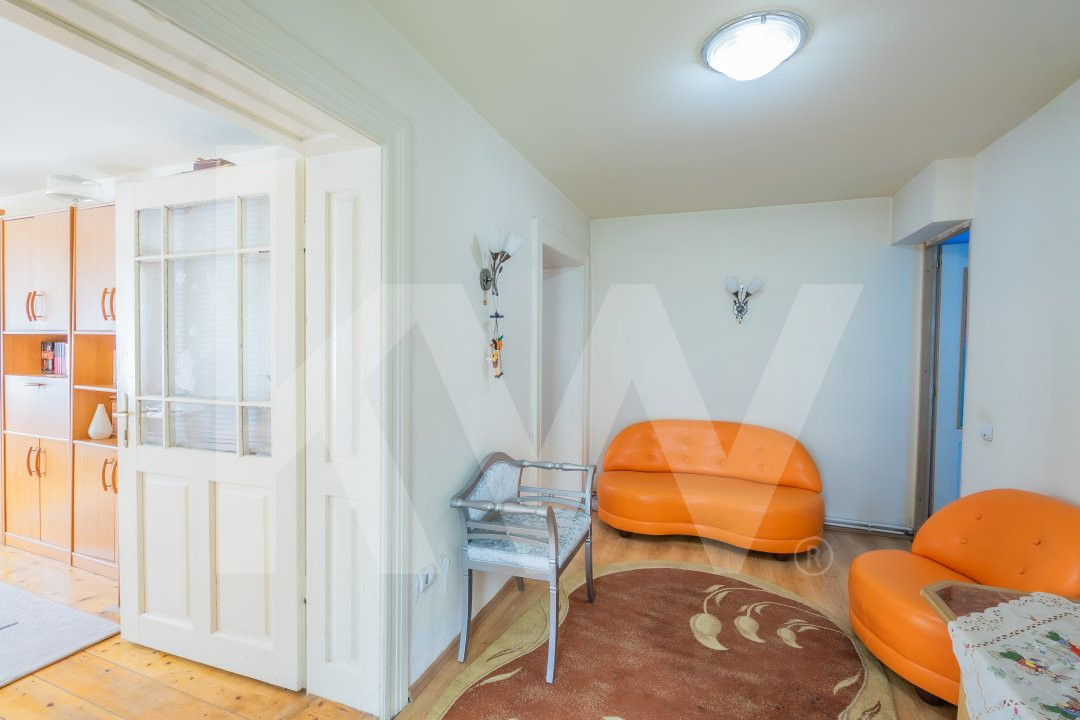 Casă deosebită în Avrig – Central, cu livadă, grădină și vedere spre munți