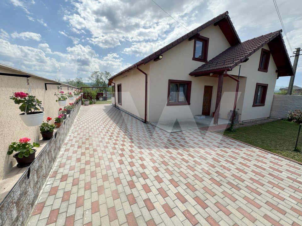 Refugiul perfect pentru familie – casă individuală modernă cu teren generos