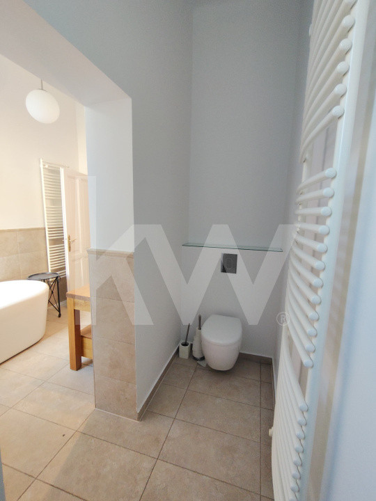 Apartament  modern de inchiriat la casa