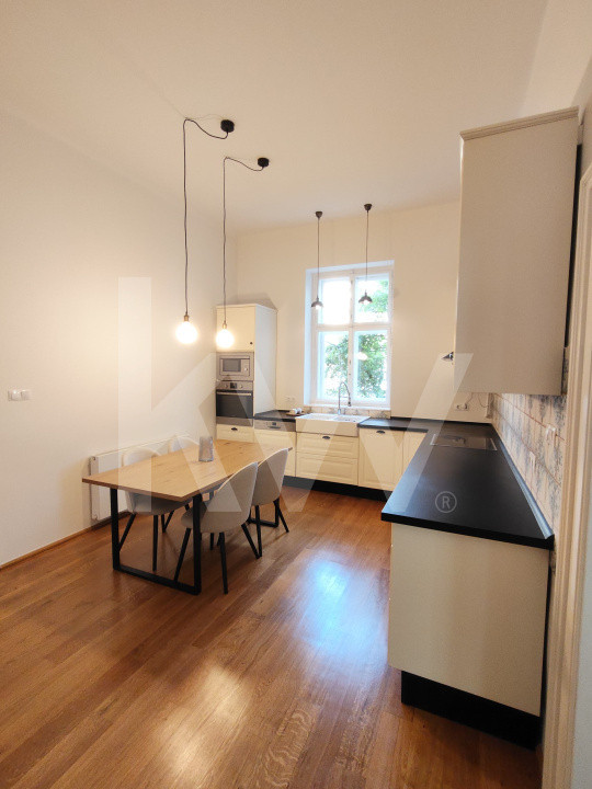 Apartament  modern de inchiriat la casa