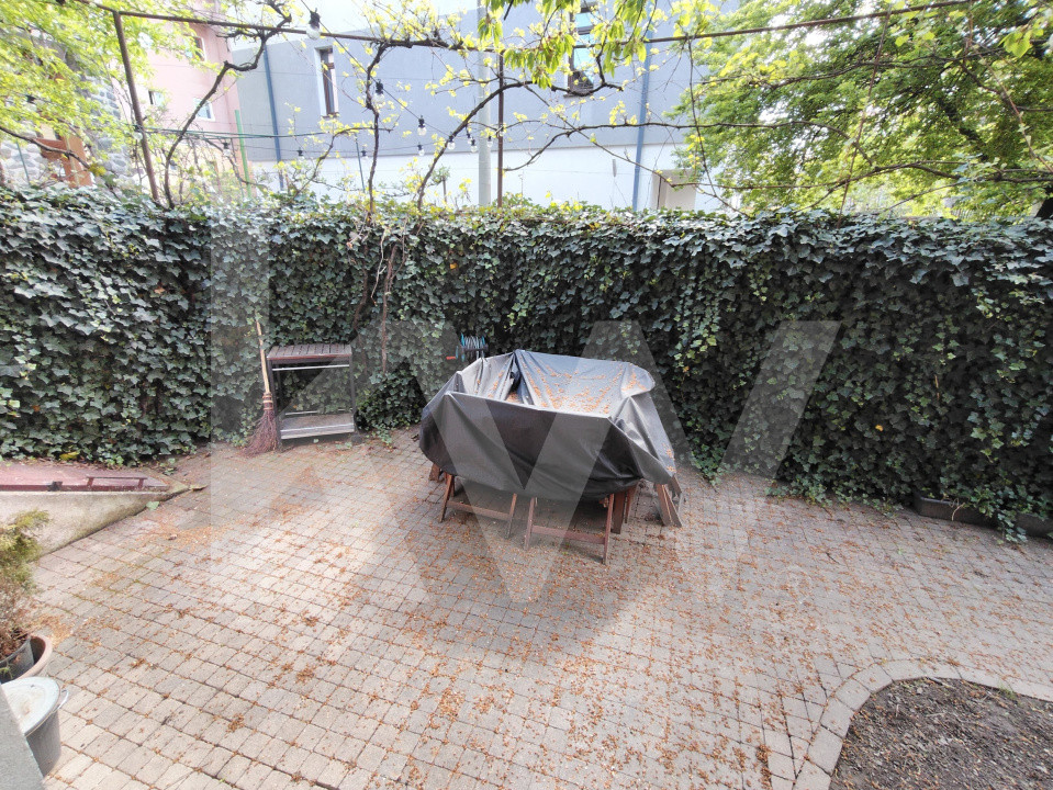 Apartament  modern de inchiriat la casa
