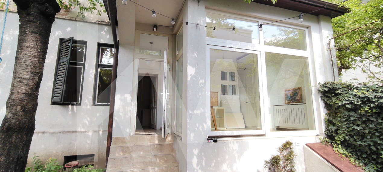 Apartament  modern de inchiriat la casa