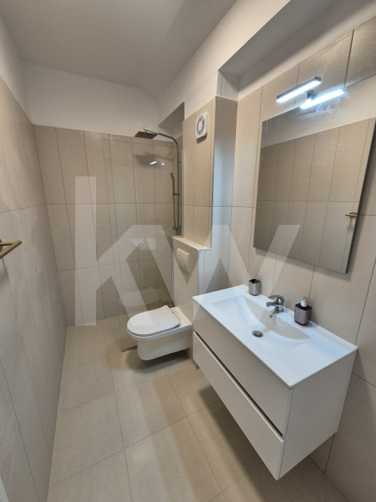 Închiriere Penthouse Exclusivist – 5 Camere, Terasă Spațioasă, Mobilat Lux, Gata