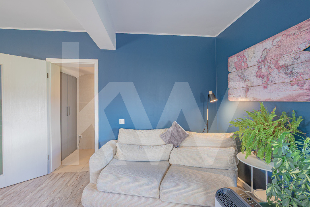 Casă tip duplex de vânzare în Turnișor, Sibiu – priveliște superbă și liniște!