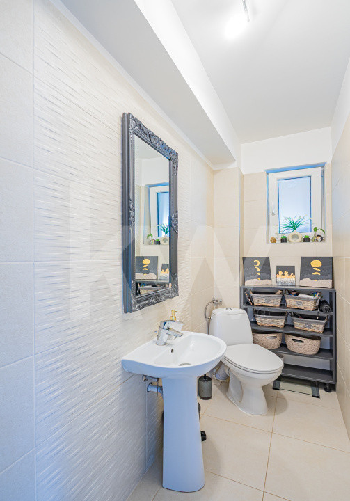 Casă tip duplex de vânzare în Turnișor, Sibiu – priveliște superbă și liniște!