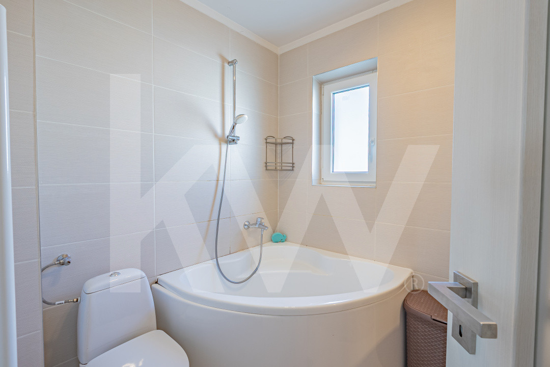 Casă tip duplex de vânzare în Turnișor, Sibiu – priveliște superbă și liniște!