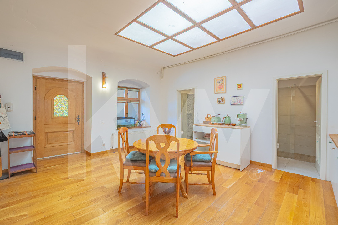 Apartament de Poveste în Inima Sibiului – Str. Mitropoliei 