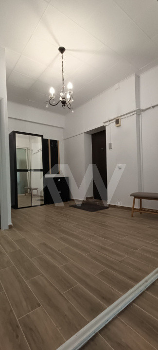 De Vânzare – Apartament amenajat la demisol înalt, Cartierul Ștrand, Sibiu
