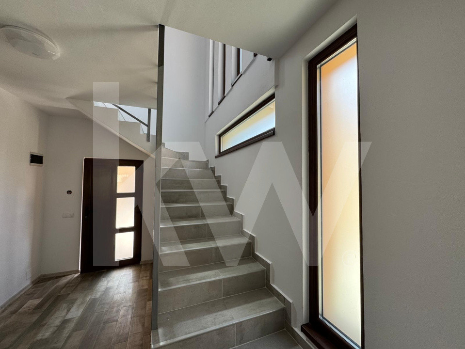 Casa individuala 5 camere în Lazaret